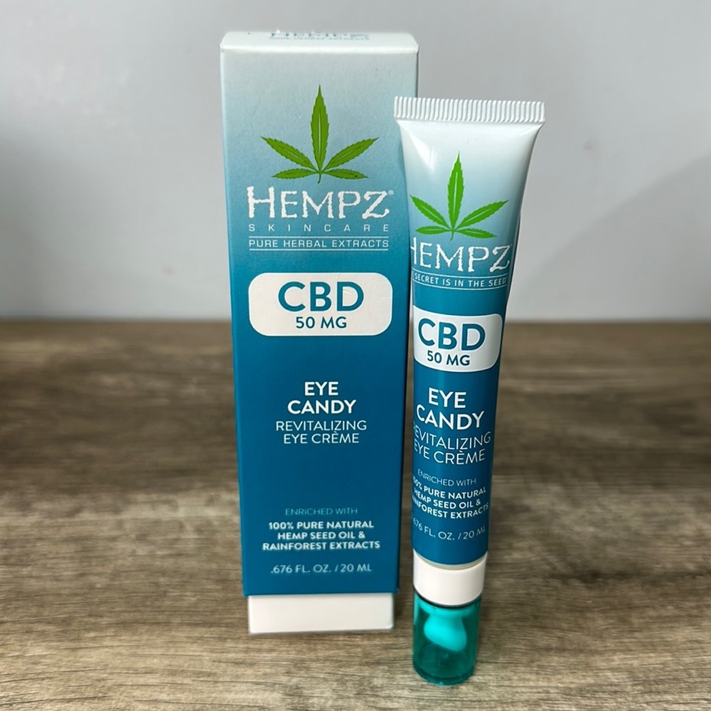 Hempz Skincare CBD Eye Candy Revitalizing Eye Creme